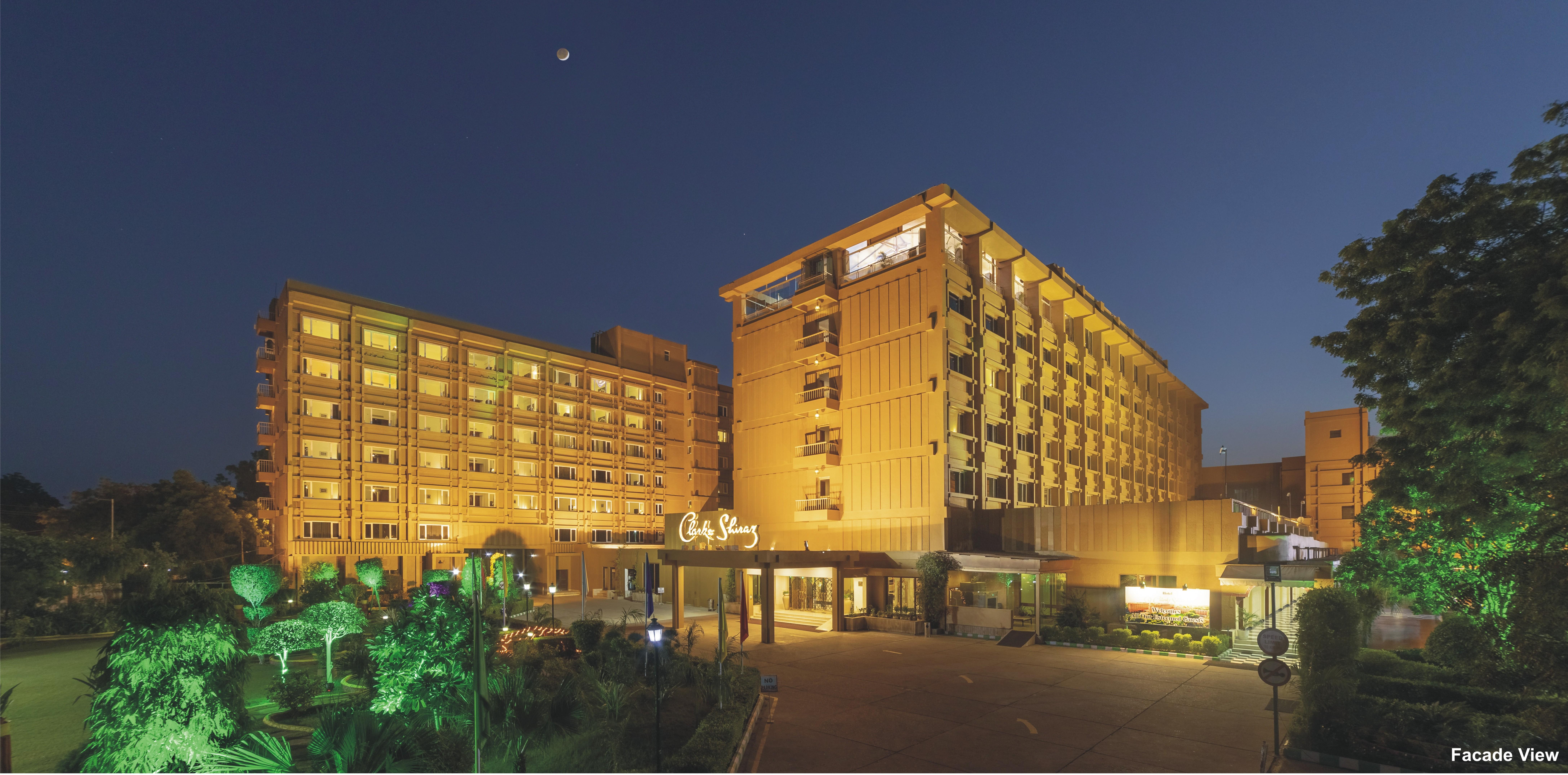 Hotel Clarks Shiraz Agra  Exterior foto